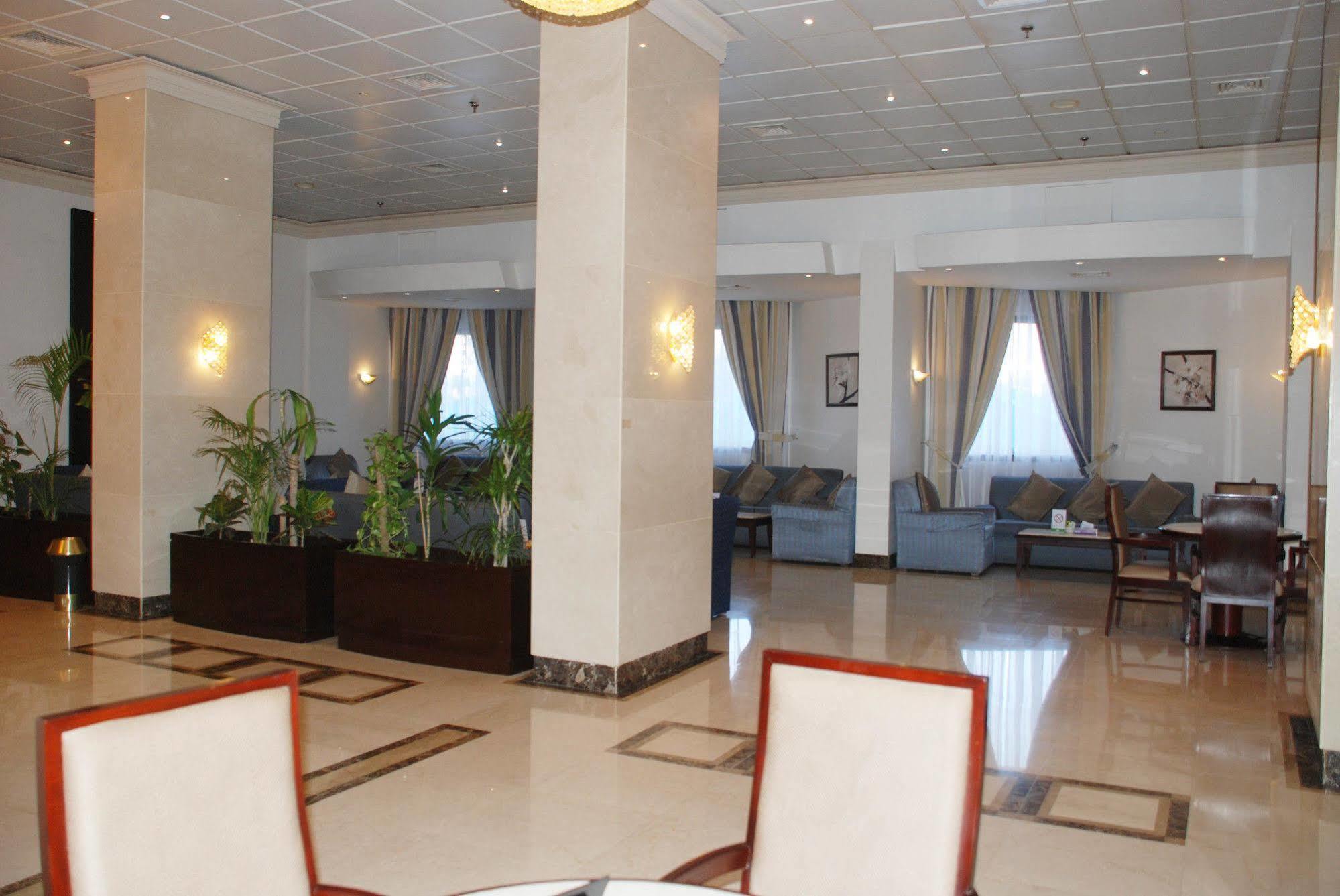 Al Rabea Hotel Najran Exterior photo
