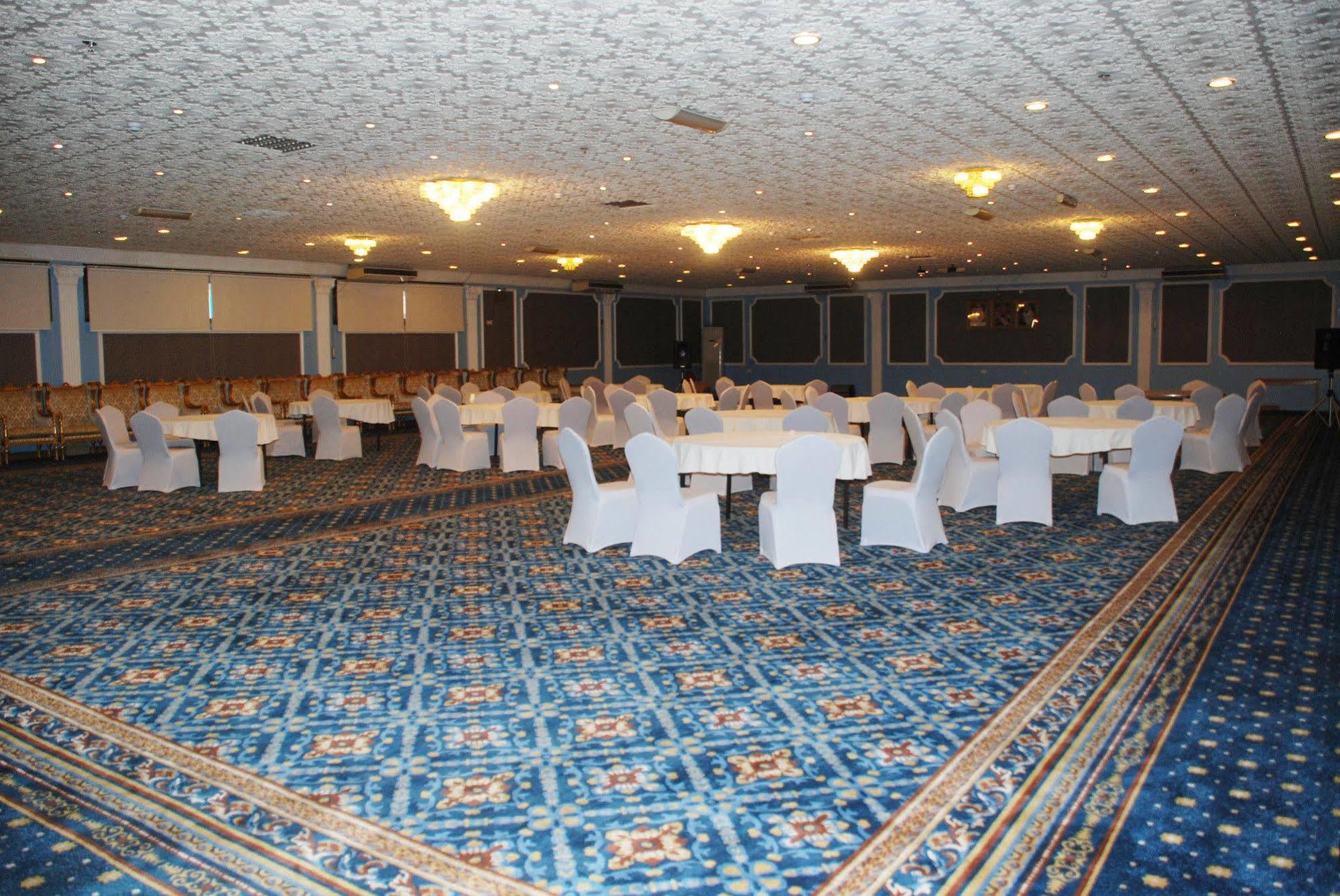 Al Rabea Hotel Najran Exterior photo